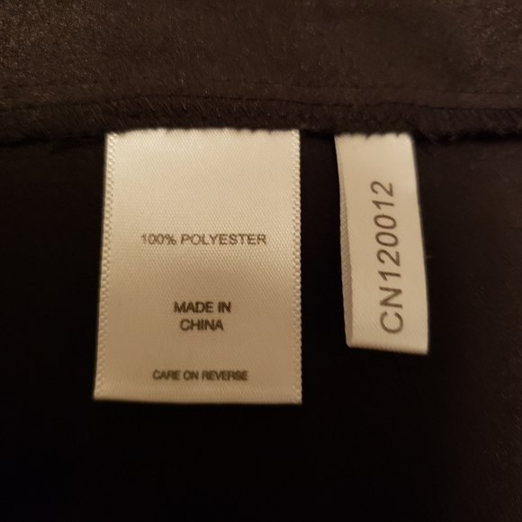 (#9) Beautiful New York & Co. Detailed Halter Top - Picture 5 of 7